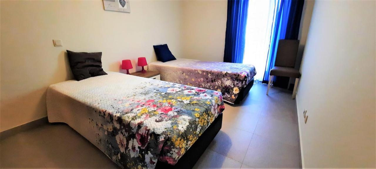 Apartamentos Patio Da Aldeia Armação de Pêra Exterior foto