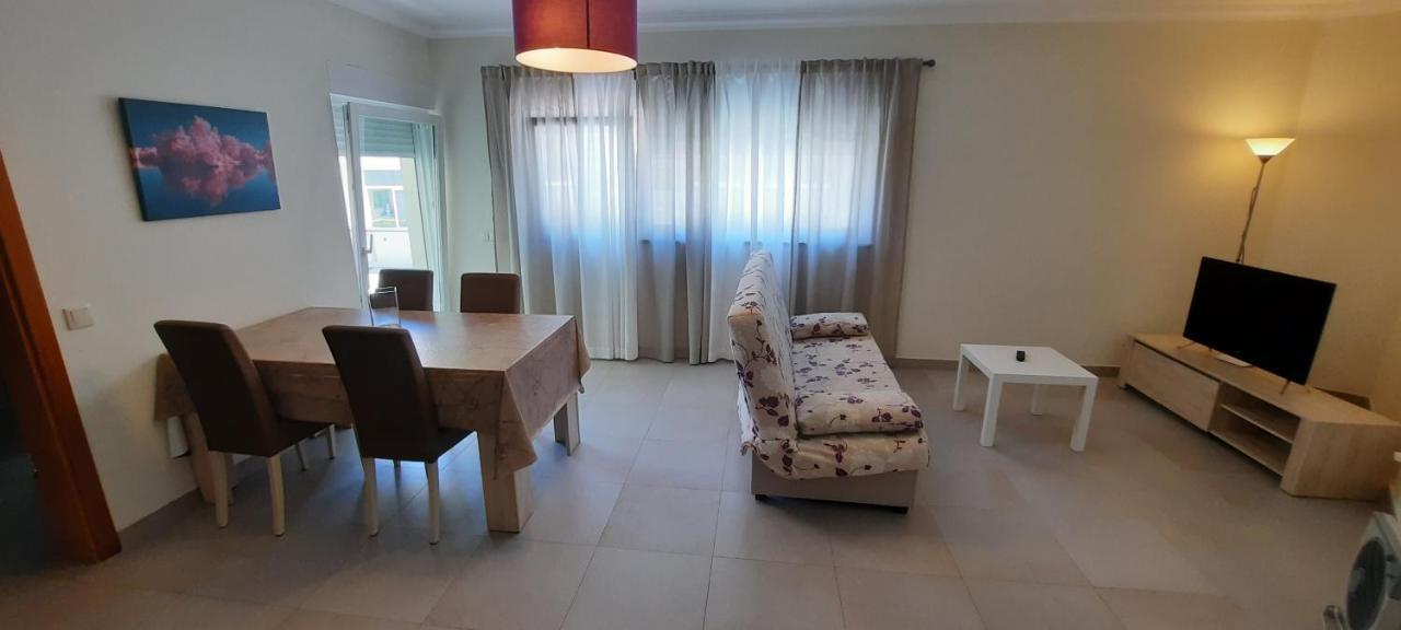 Apartamentos Patio Da Aldeia Armação de Pêra Exterior foto