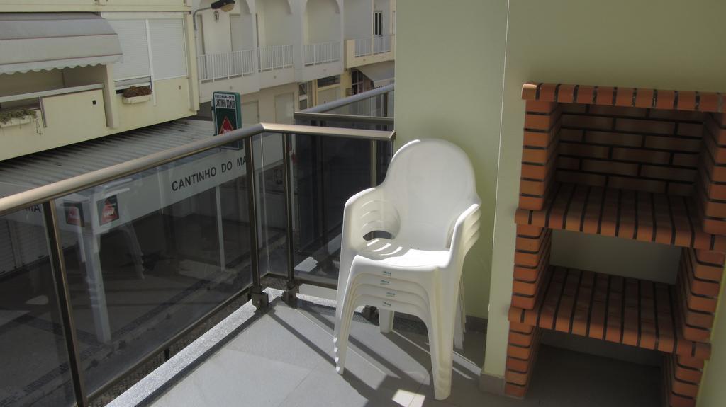 Apartamentos Patio Da Aldeia Armação de Pêra Exterior foto